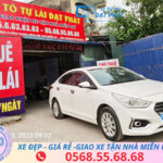 xe accent tự lái 4 chỗ